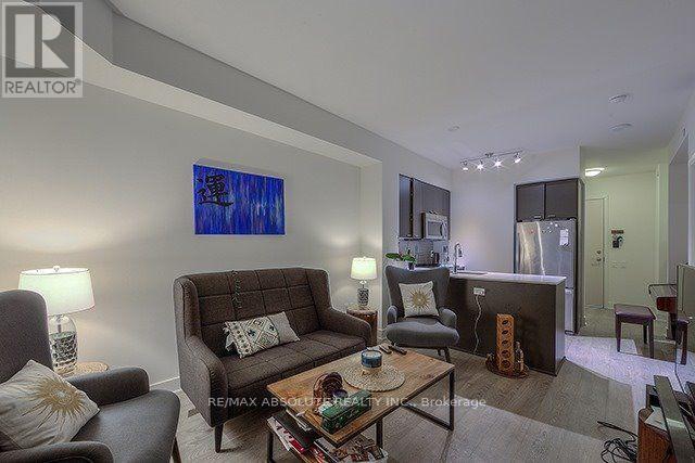 3007 - 30 Roehampton Avenue Property Photo 7