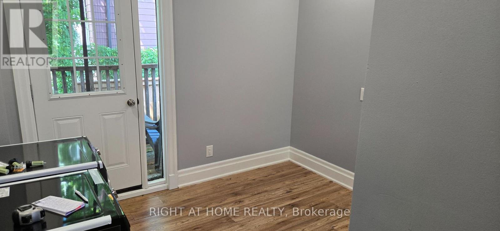 258 Howland Avenue Property Photo 14