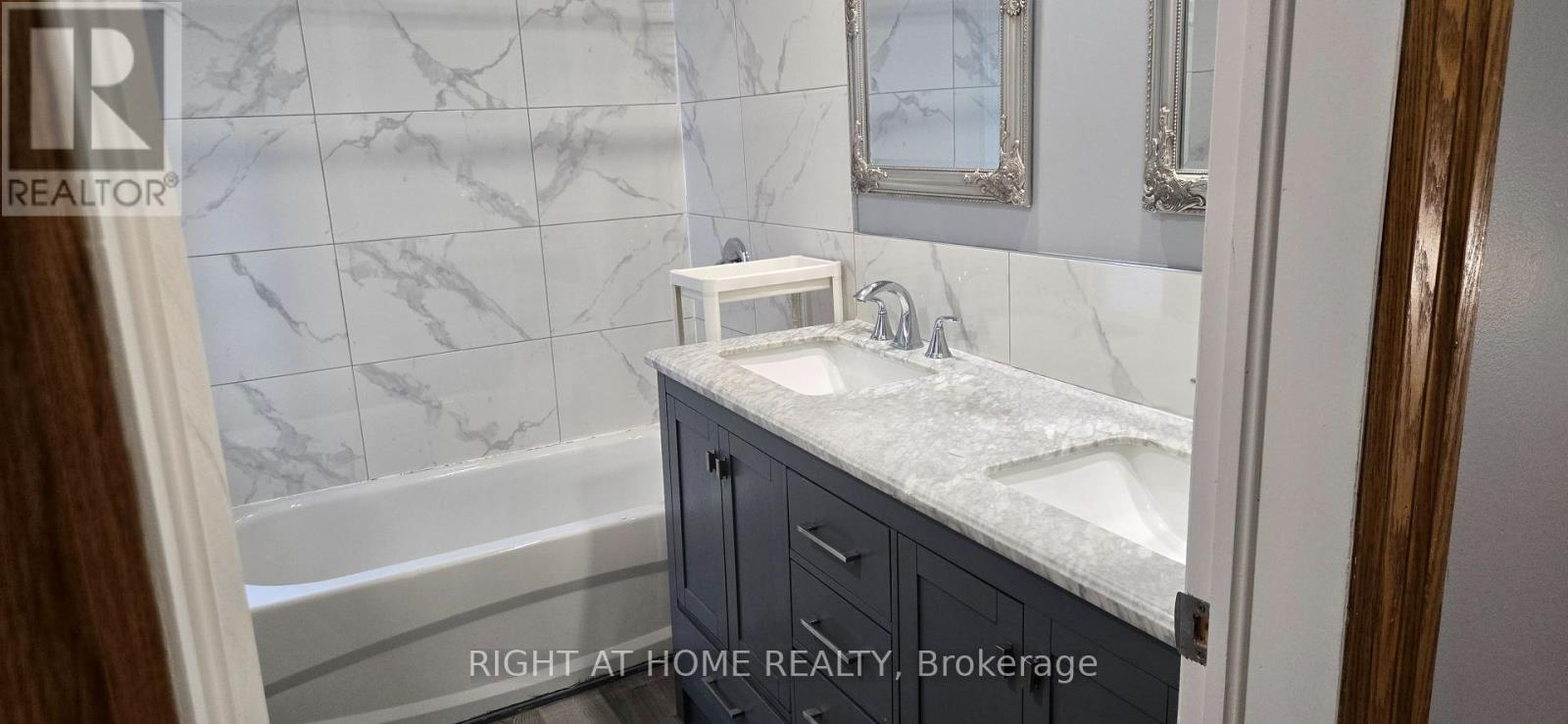 258 Howland Avenue Property Photo 15