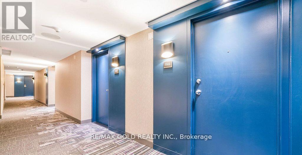 1506 - 200 Victoria Street Property Photo 7