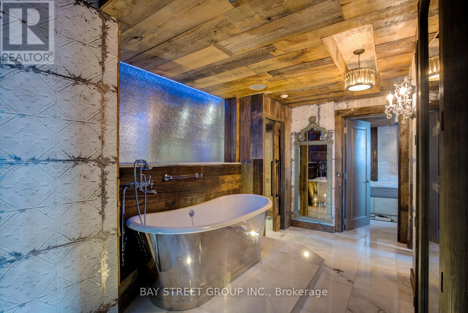 301 - 68 Yorkville Avenue Property Photo 6