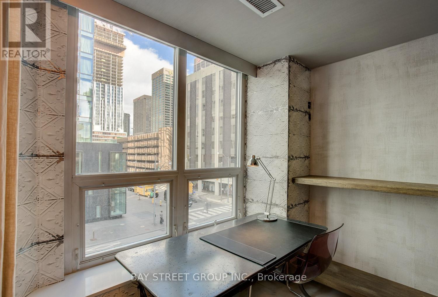 301 - 68 Yorkville Avenue Property Photo 9