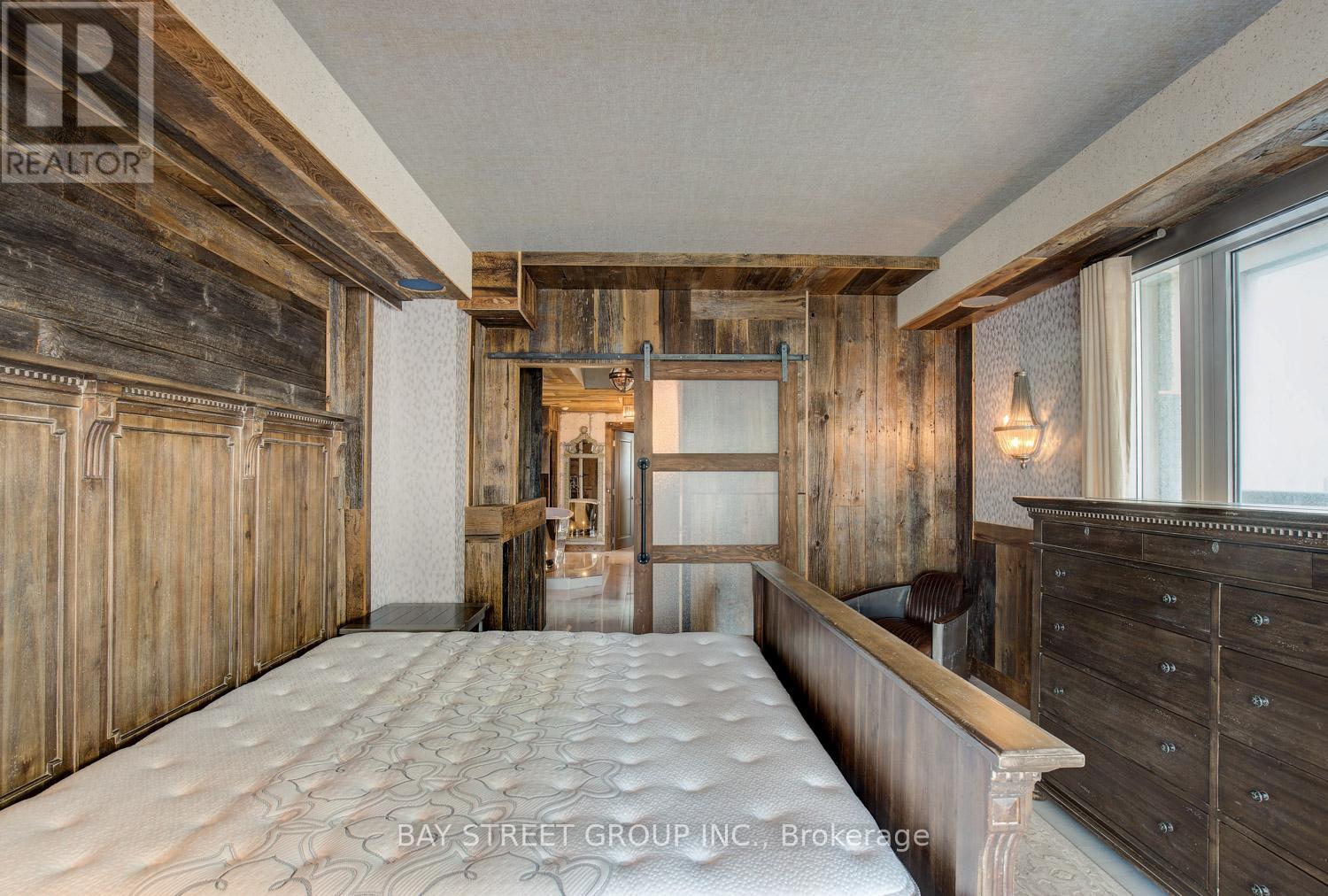 301 - 68 Yorkville Avenue Property Photo 16