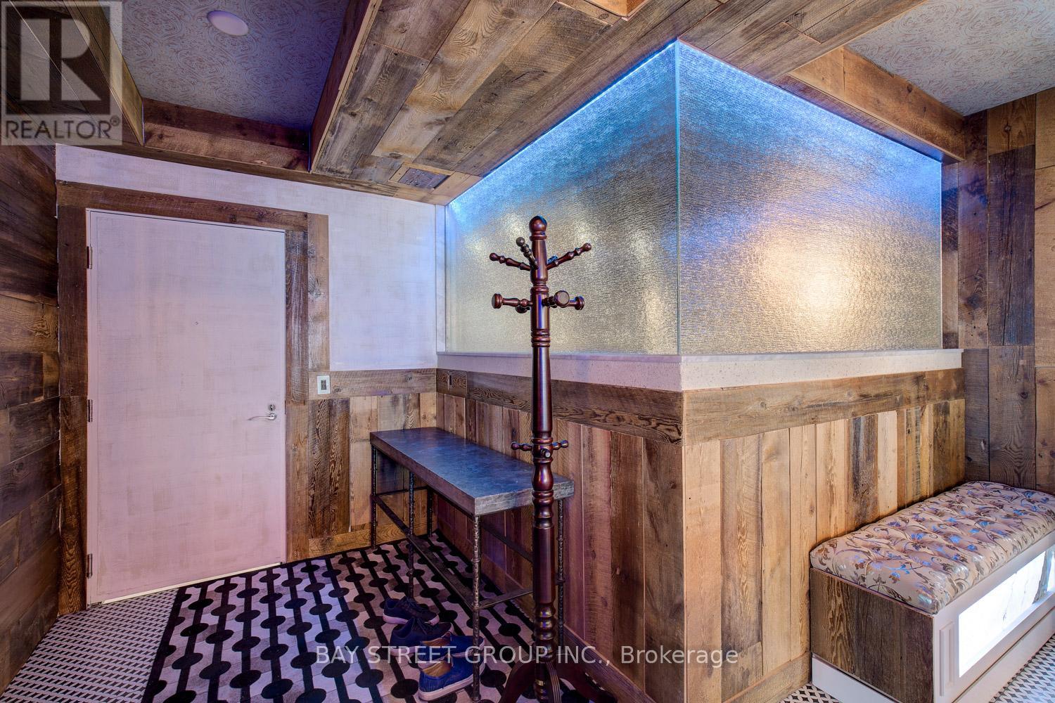 301 - 68 Yorkville Avenue Property Photo 18