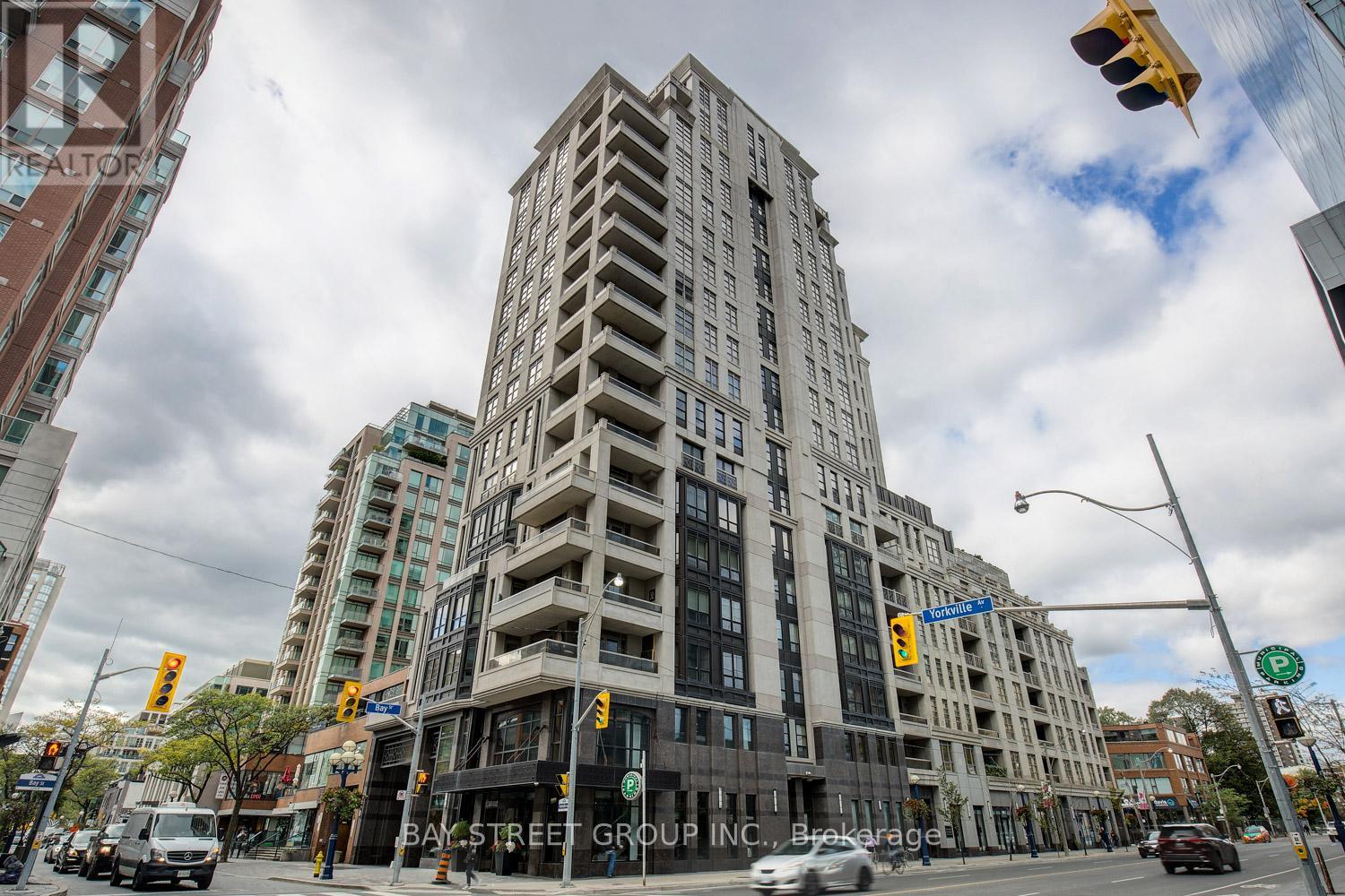 301 - 68 Yorkville Avenue Property Photo 26