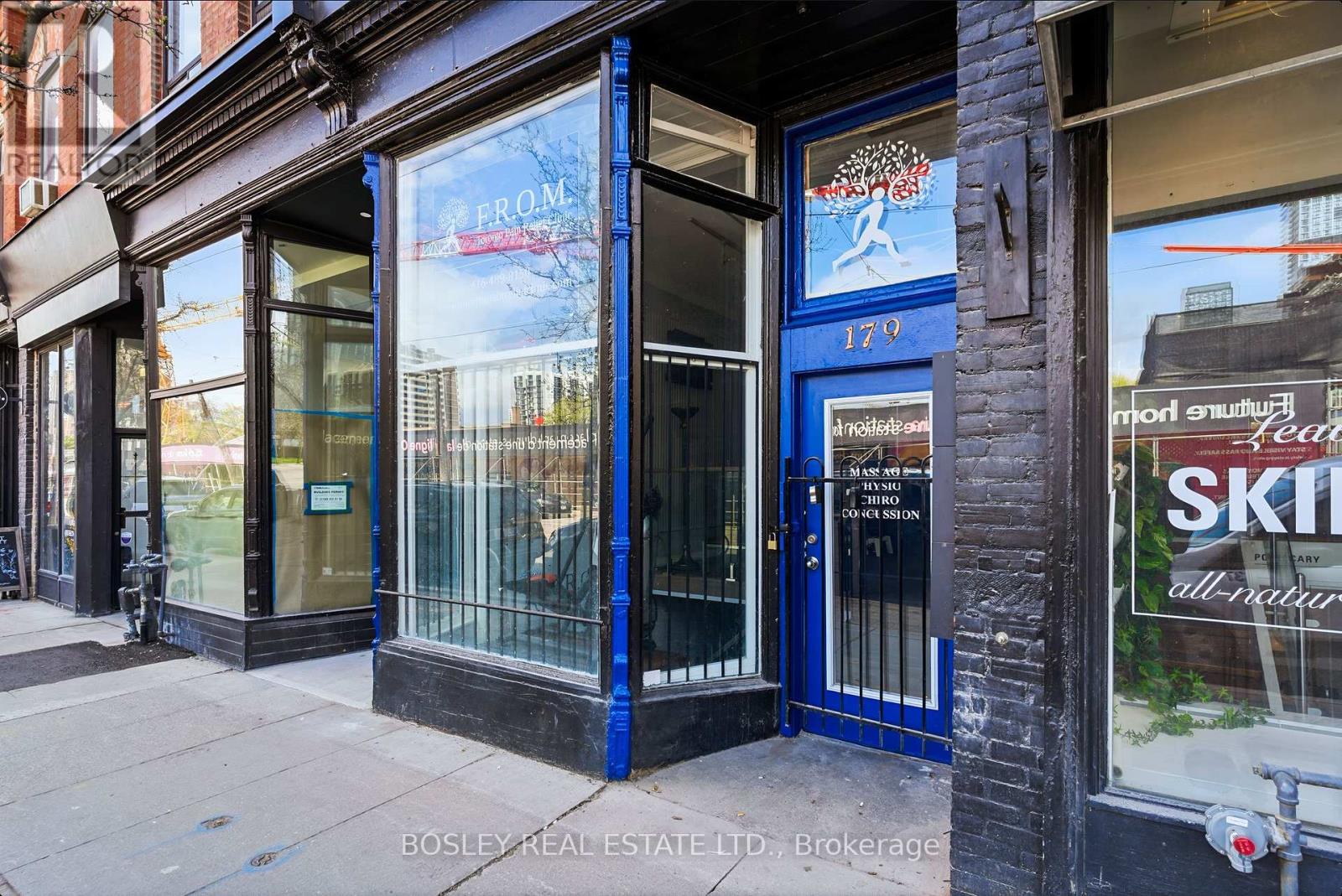 179 Queen Street E Property Photo 3