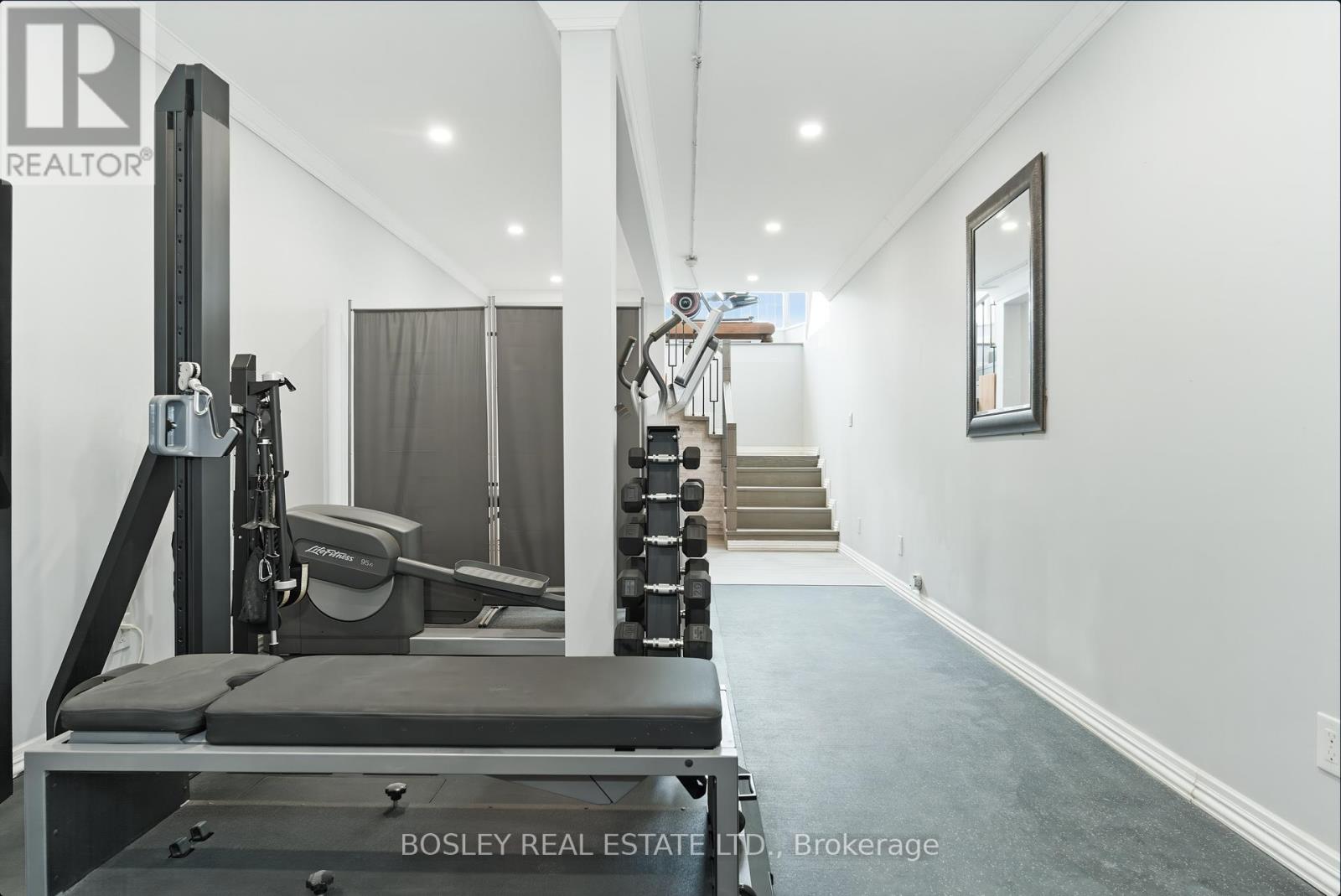 179 Queen Street E Property Photo 15