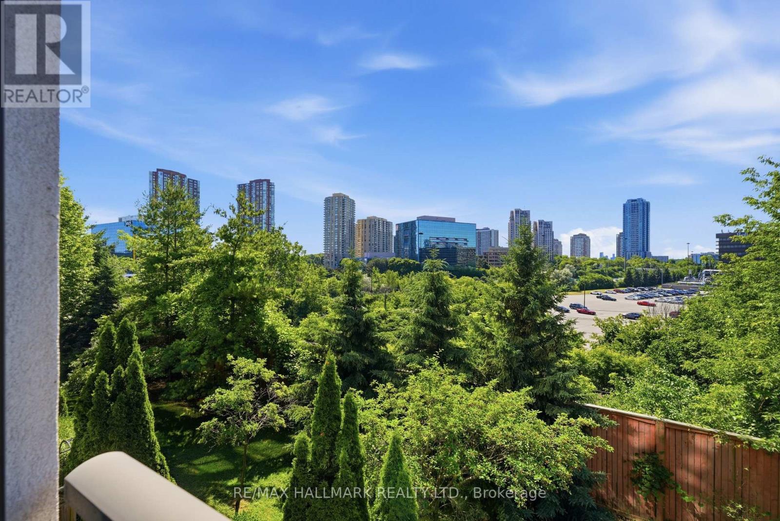 417 - 120 Dallimore Circle Property Photo 17