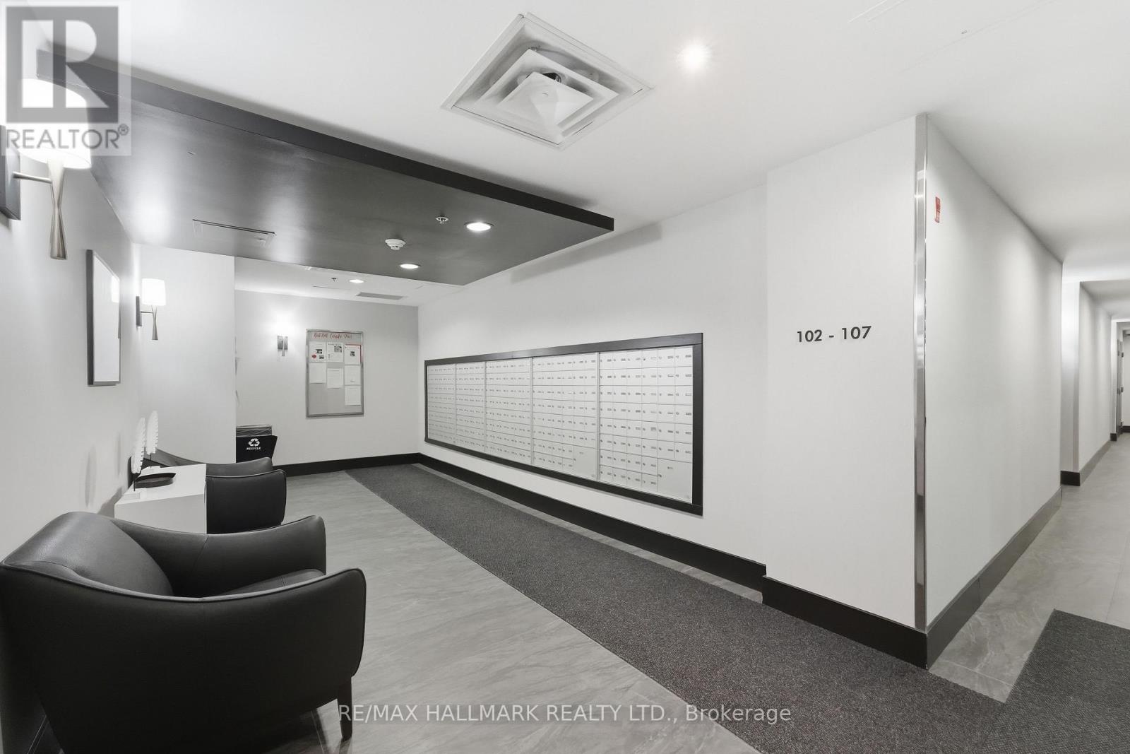 417 - 120 Dallimore Circle Property Photo 22
