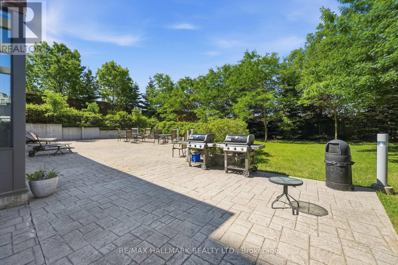 417 - 120 Dallimore Circle Property Photo 34