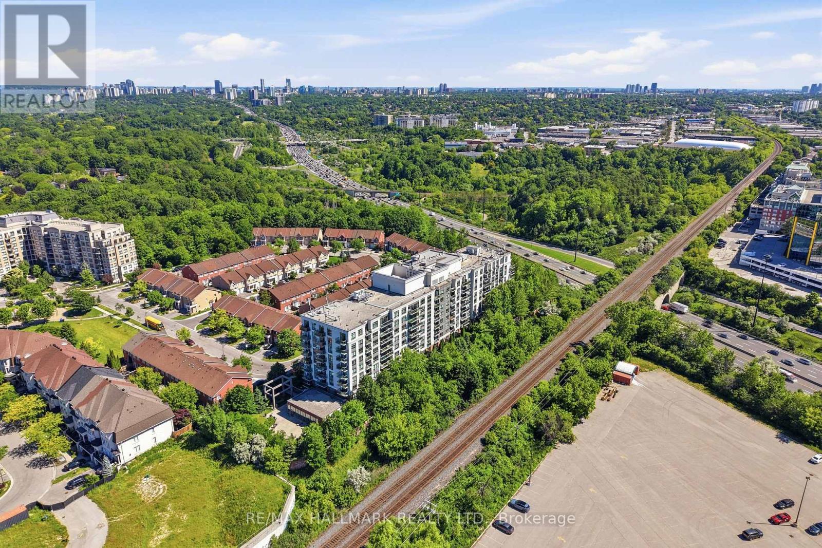 417 - 120 Dallimore Circle Property Photo 41