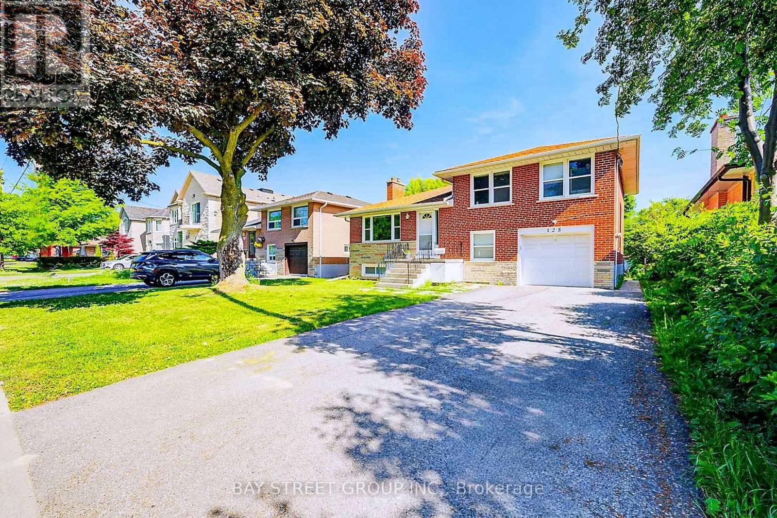 125 Connaught Avenue Property Photo 2