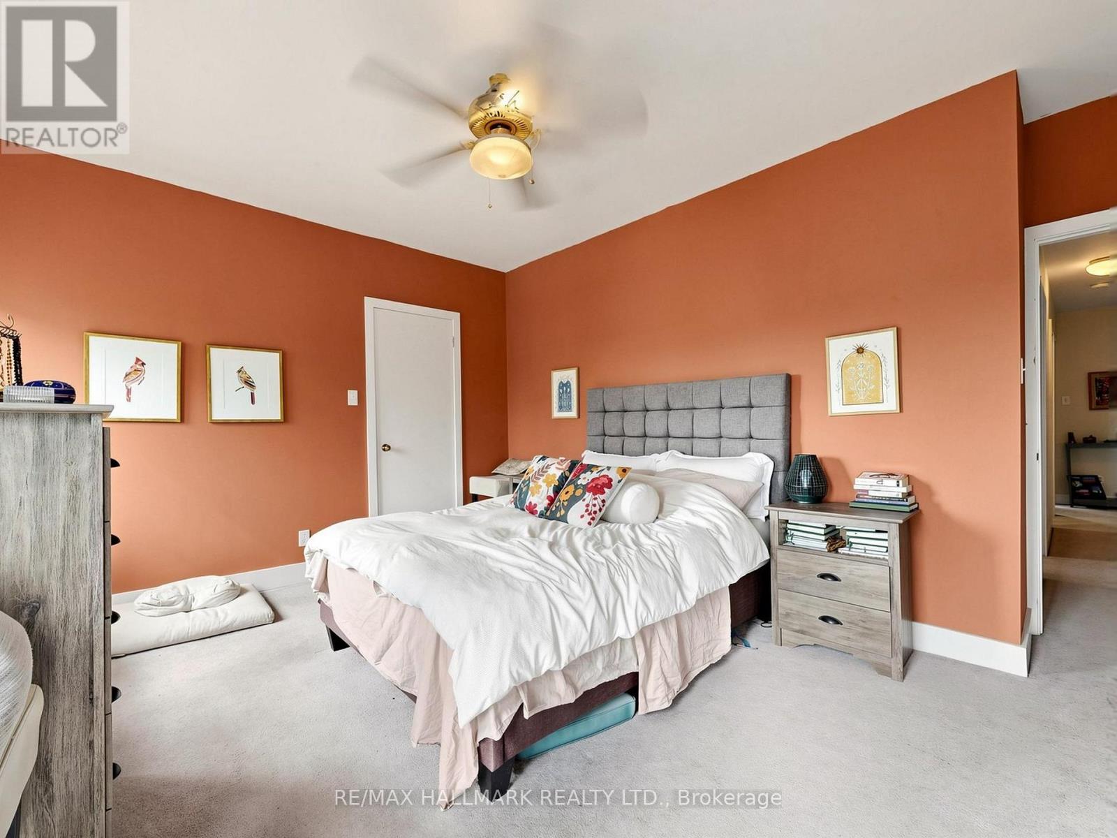 458 Markham Street Property Photo 9
