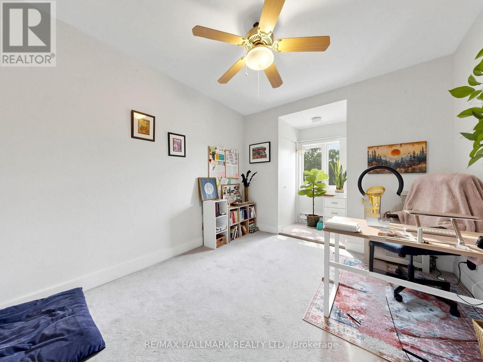 458 Markham Street Property Photo 11