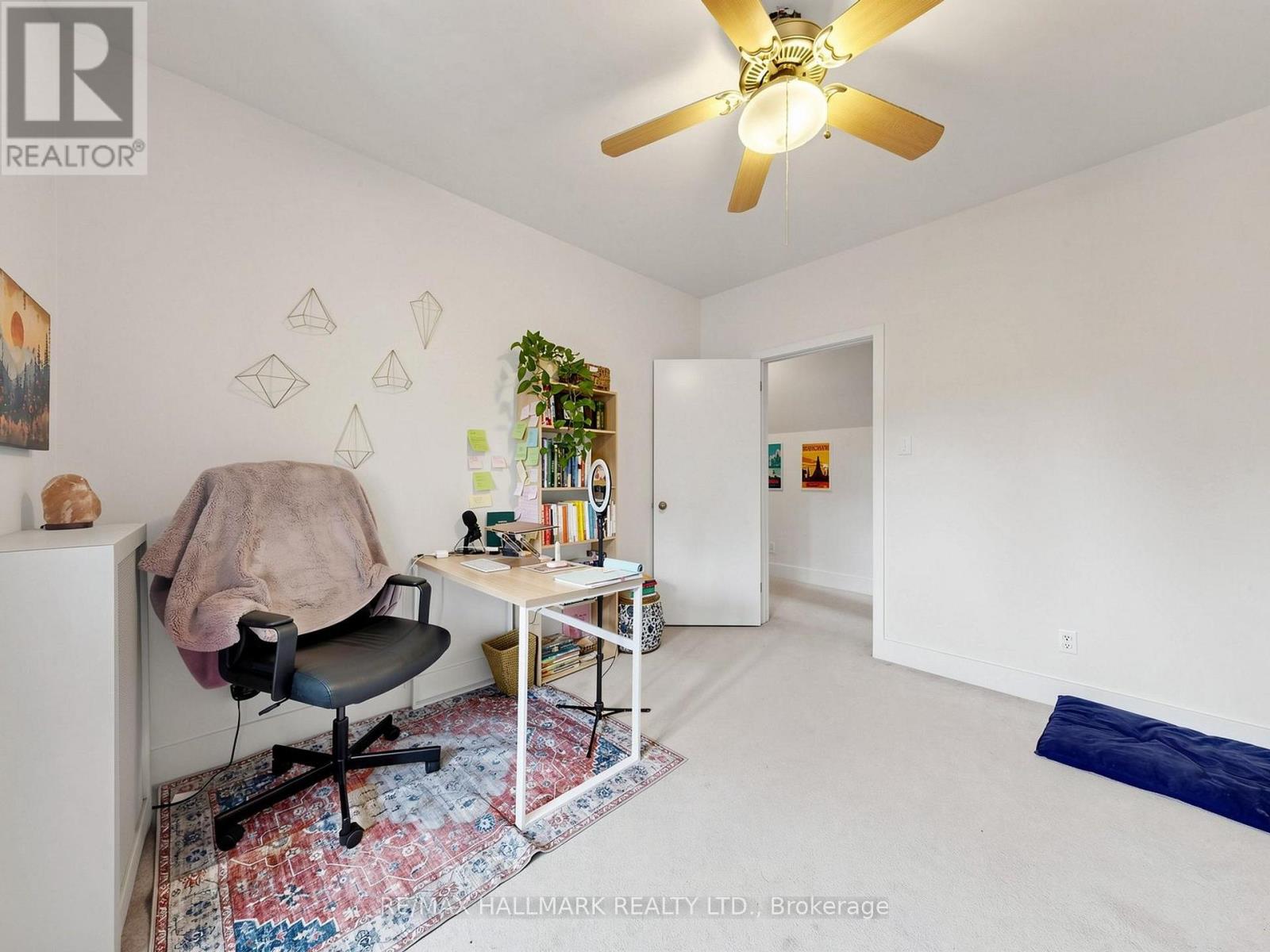 458 Markham Street Property Photo 13