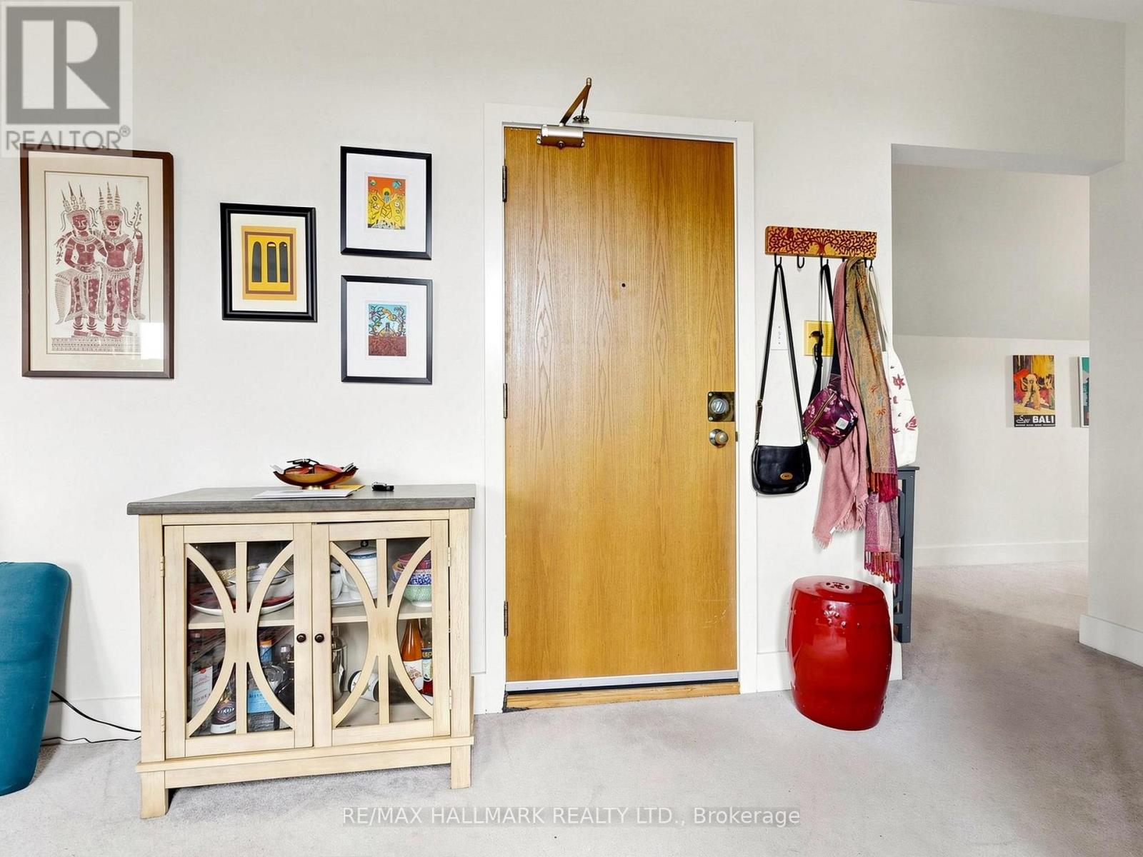 458 Markham Street Property Photo 16