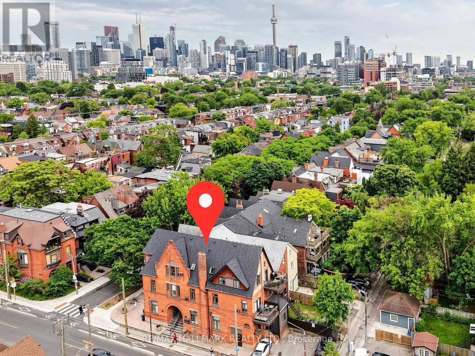 458 Markham Street Property Photo 49