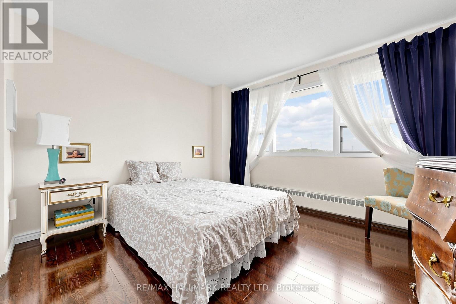 701 - 100 Leeward Glenway Property Photo 17