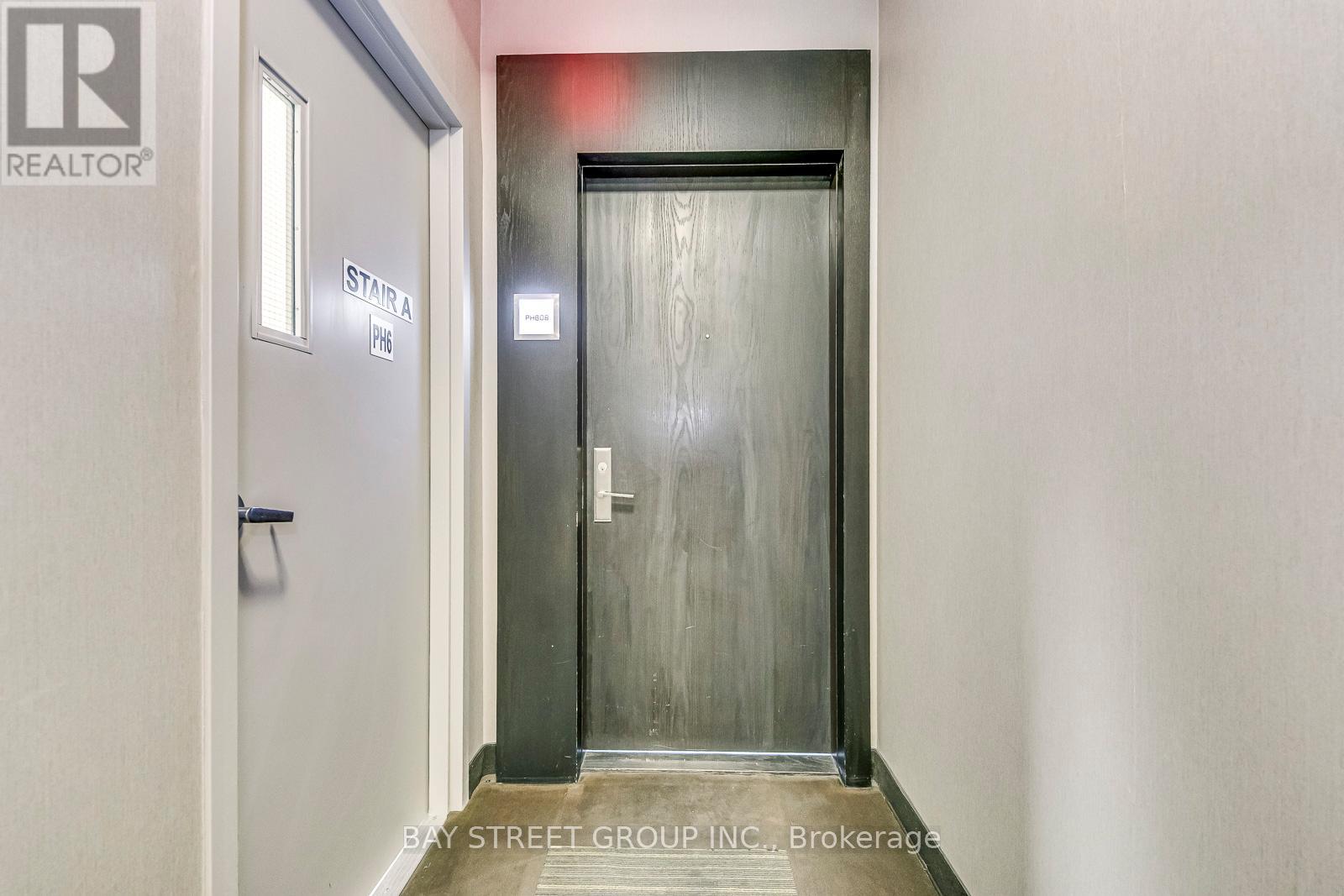 Ph608 - 770 Bay Street Property Photo 6