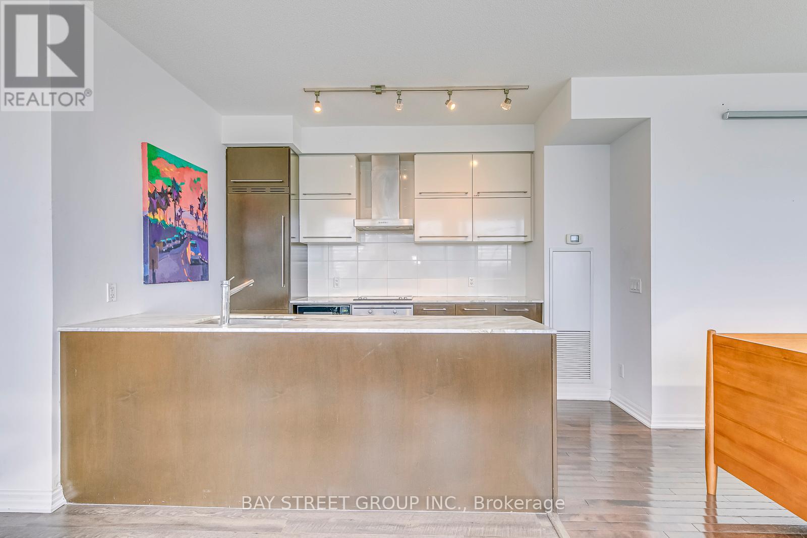 Ph608 - 770 Bay Street Property Photo 16