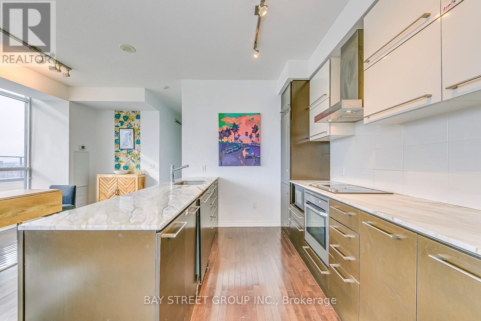 Ph608 - 770 Bay Street Property Photo 17