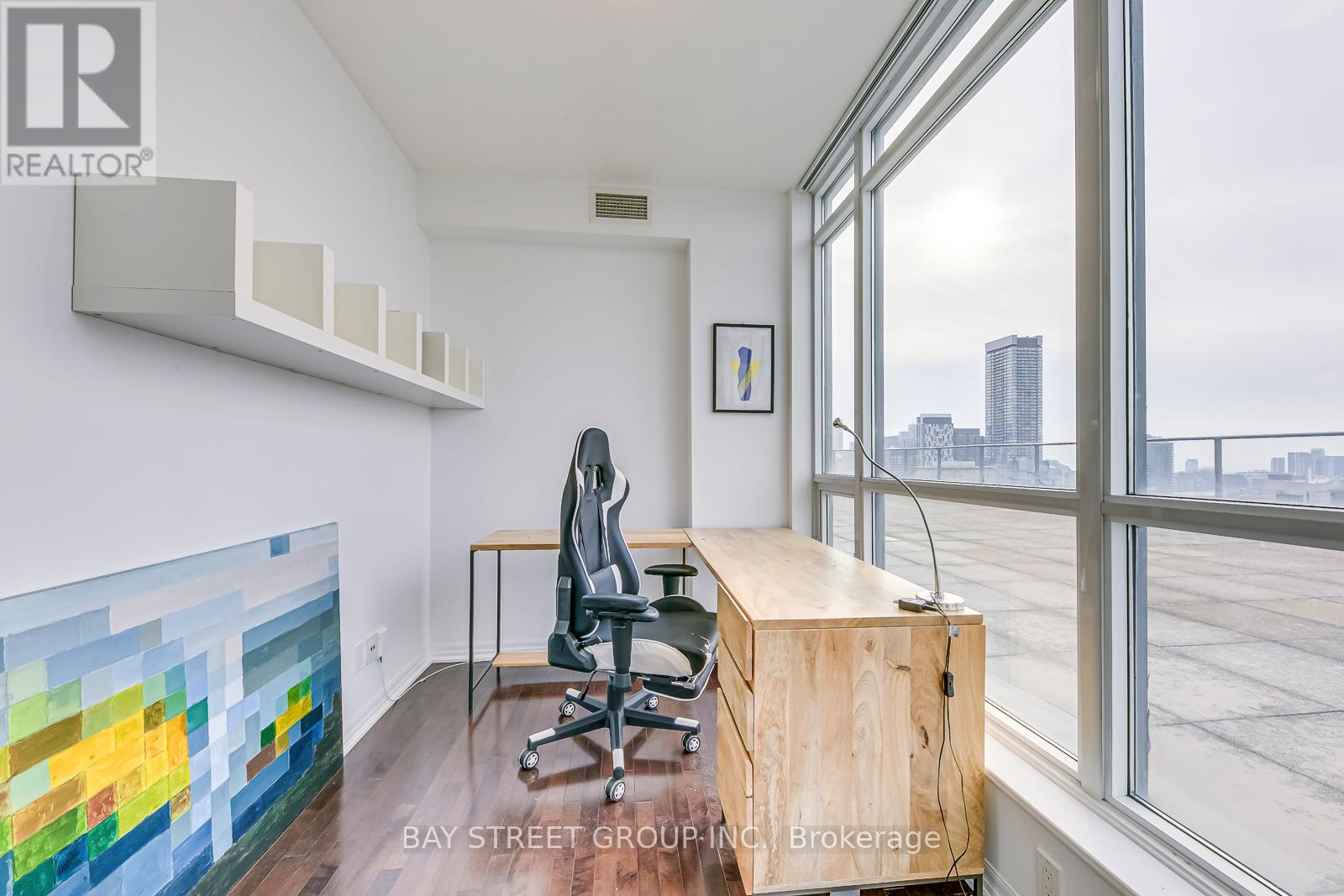 Ph608 - 770 Bay Street Property Photo 31
