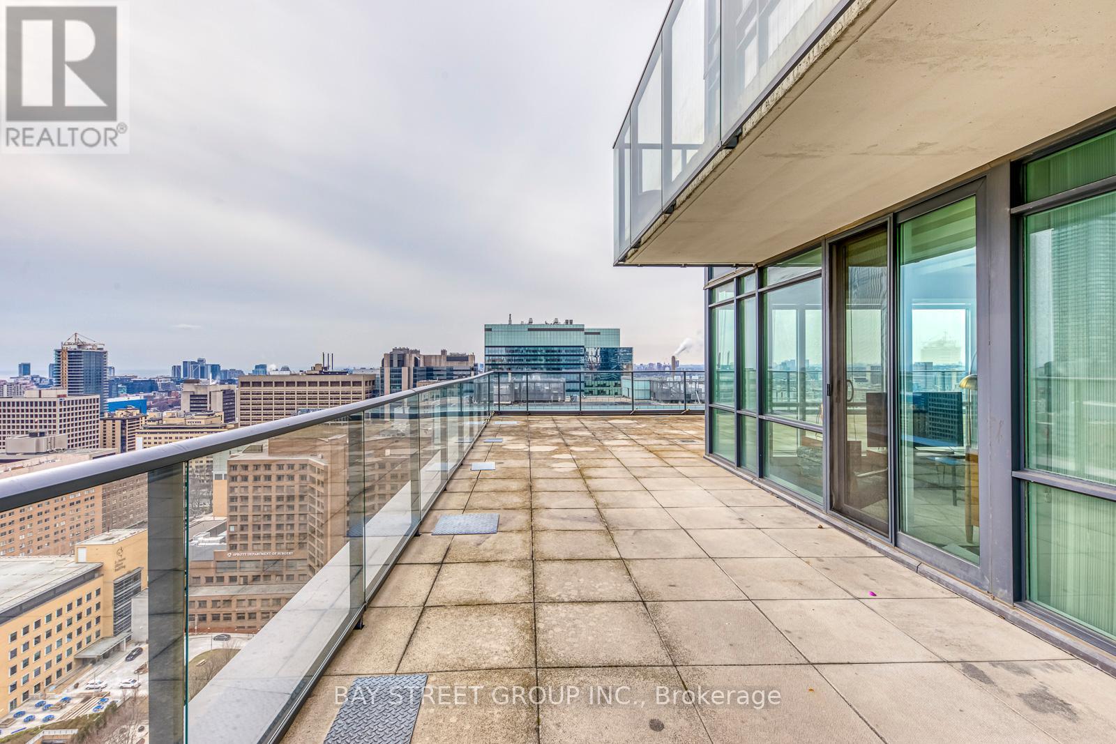 Ph608 - 770 Bay Street Property Photo 32