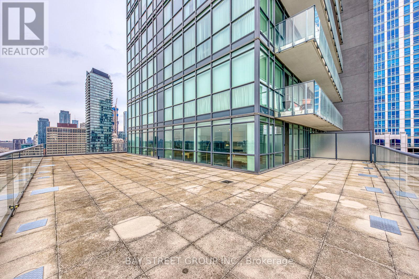 Ph608 - 770 Bay Street Property Photo 33