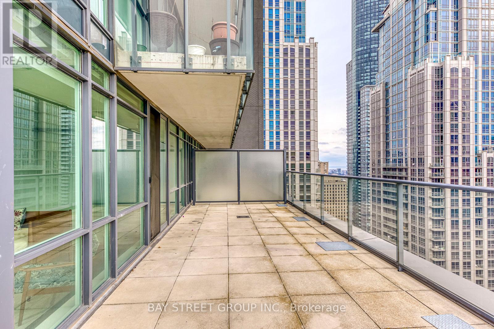 Ph608 - 770 Bay Street Property Photo 37