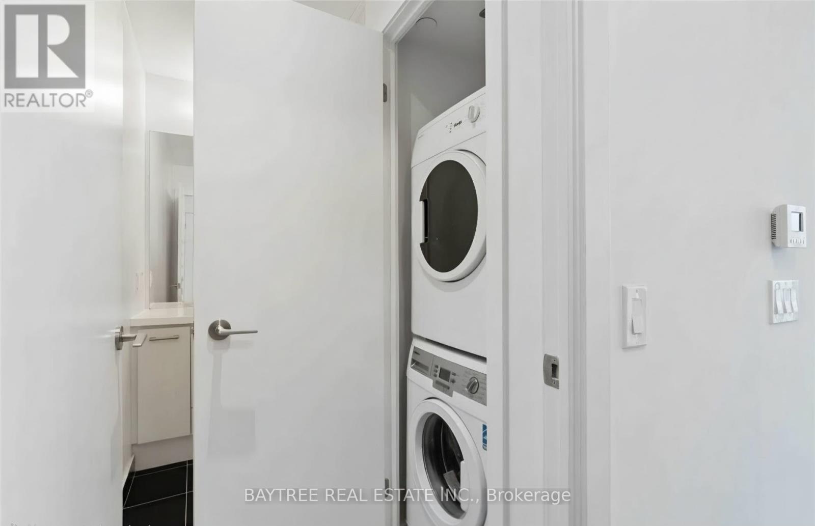 2908 - 87 Peter Street Property Photo 12