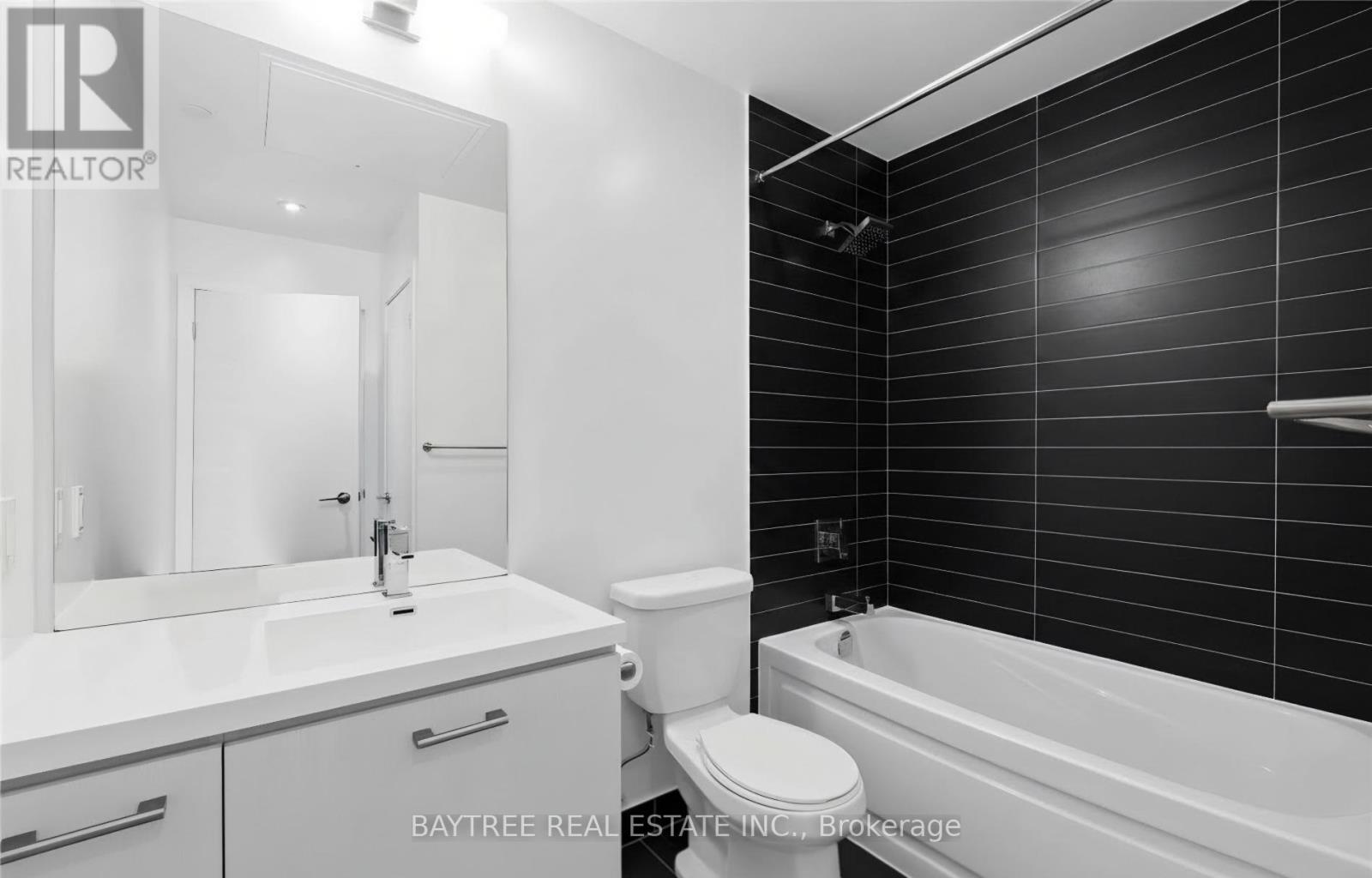 2908 - 87 Peter Street Property Photo 13