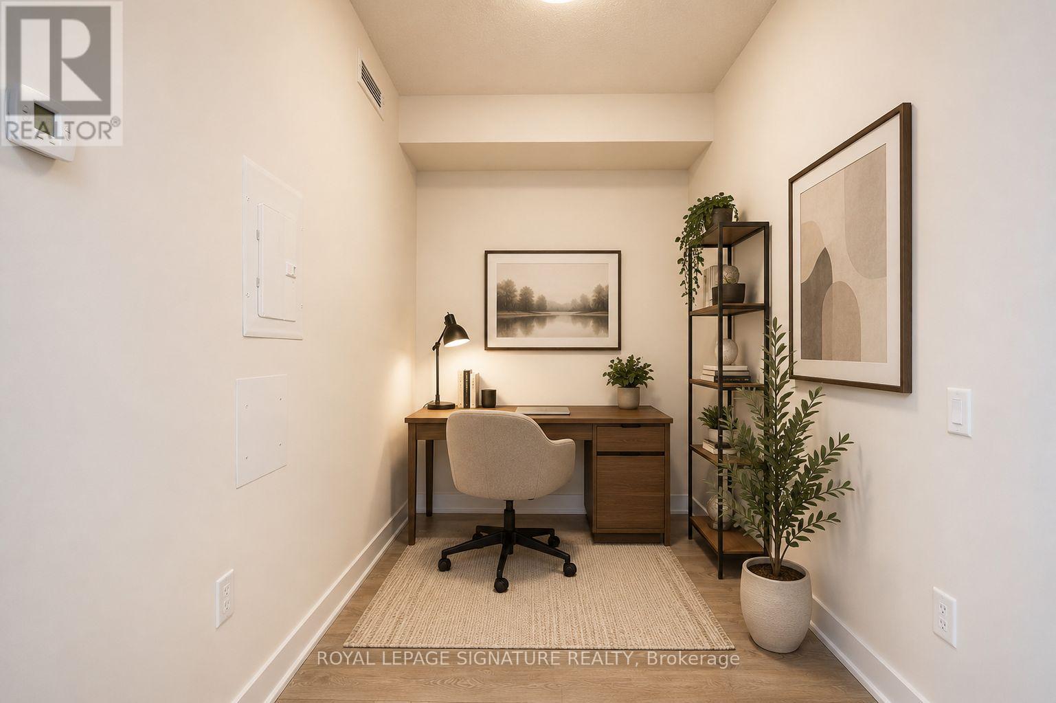806 - 30 Roehampton Avenue Property Photo 19