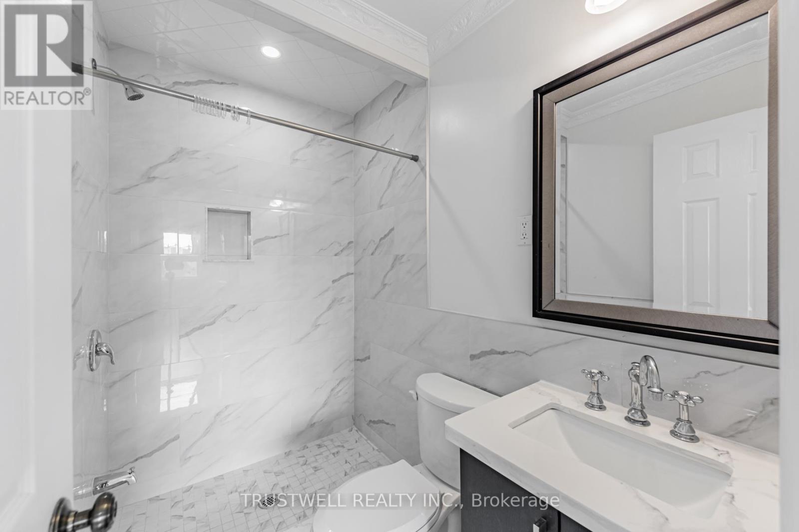 142 Borden Street Property Photo 20