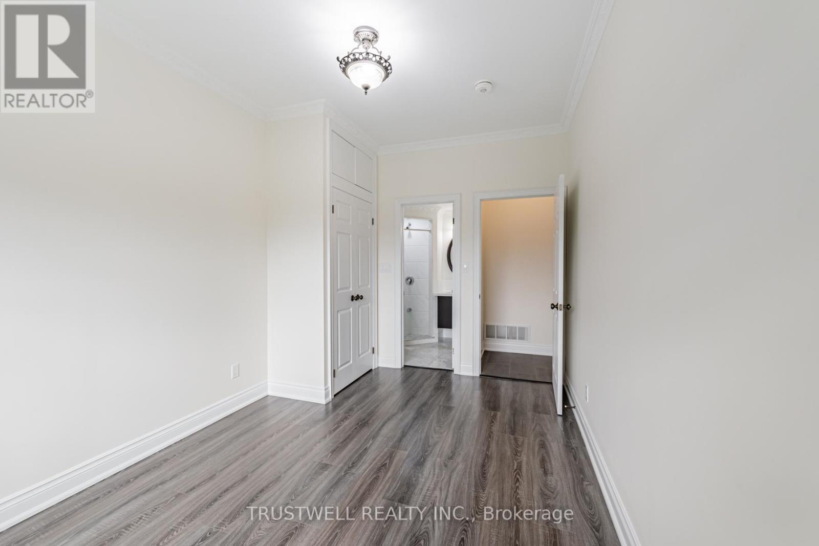 142 Borden Street Property Photo 23
