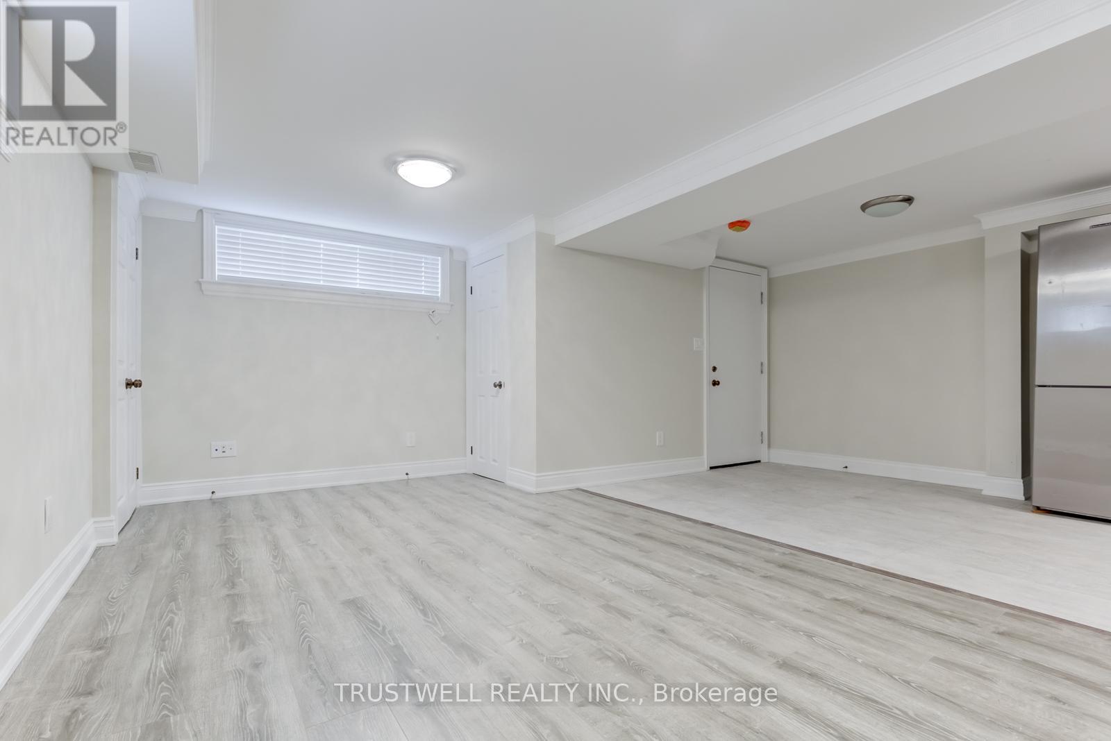 142 Borden Street Property Photo 35