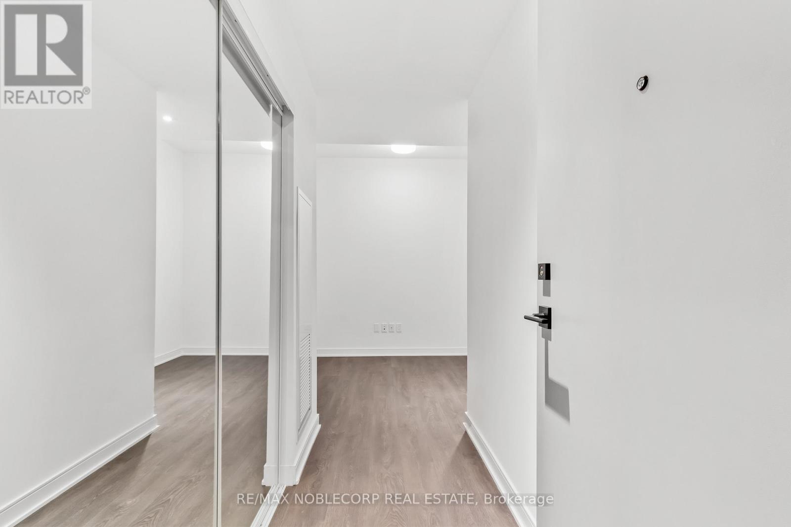 919 - 60 Tannery Road Property Photo 8