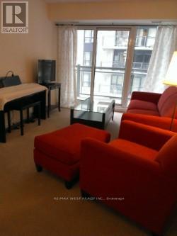 316 - 872 Sheppard Avenue W Property Photo 5