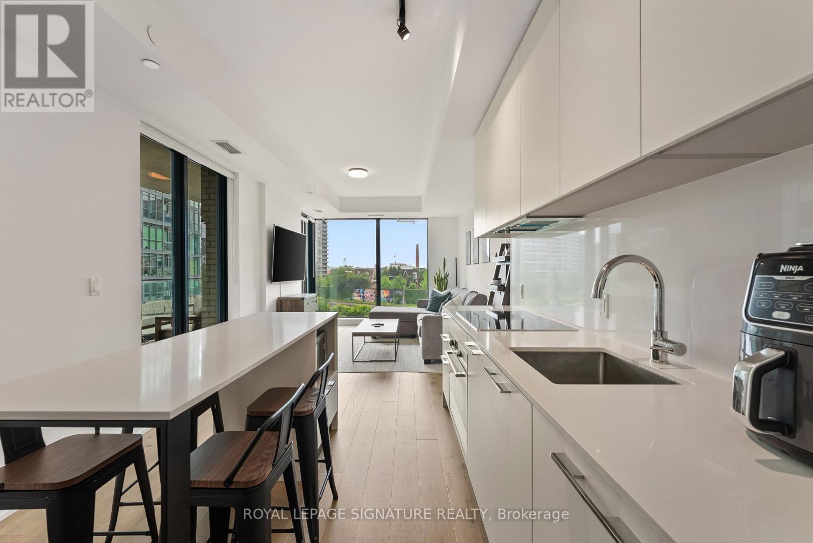 401 - 200 Sudbury Street Property Photo 2