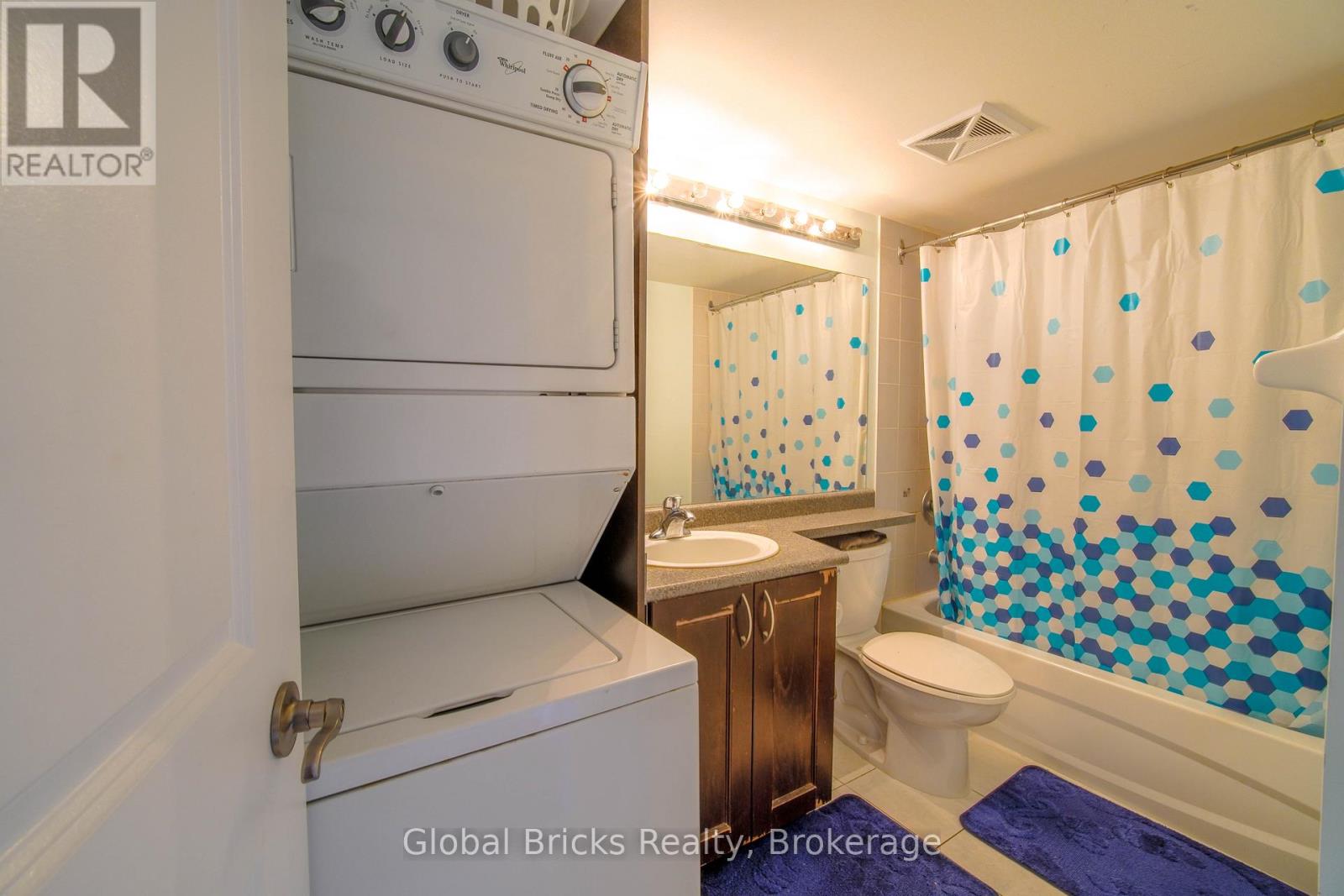 308 - 872 Sheppard Avenue W Property Photo 10