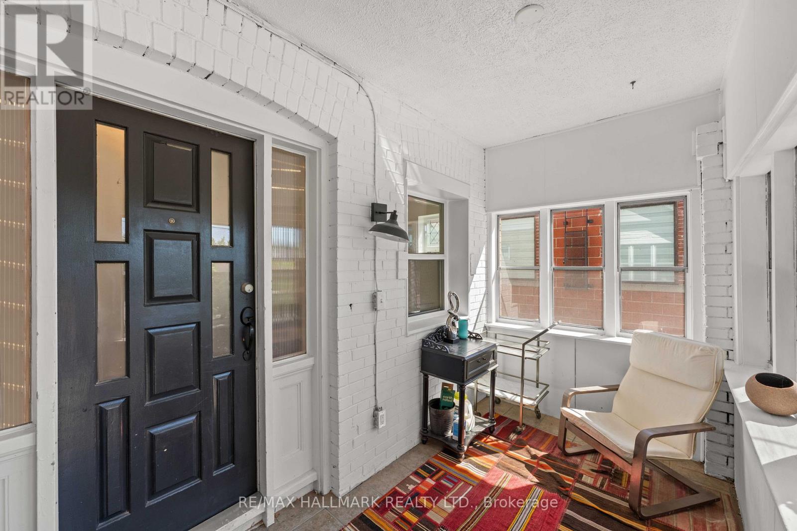 2 Amherst Avenue Property Photo 5
