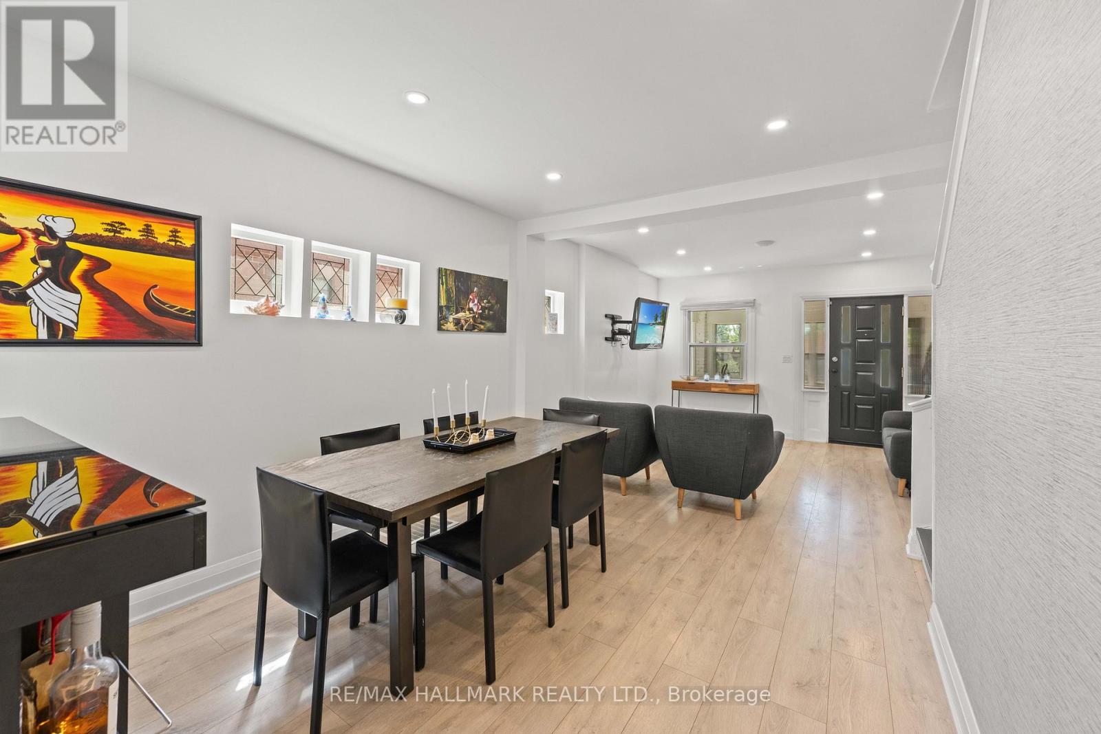2 Amherst Avenue Property Photo 11