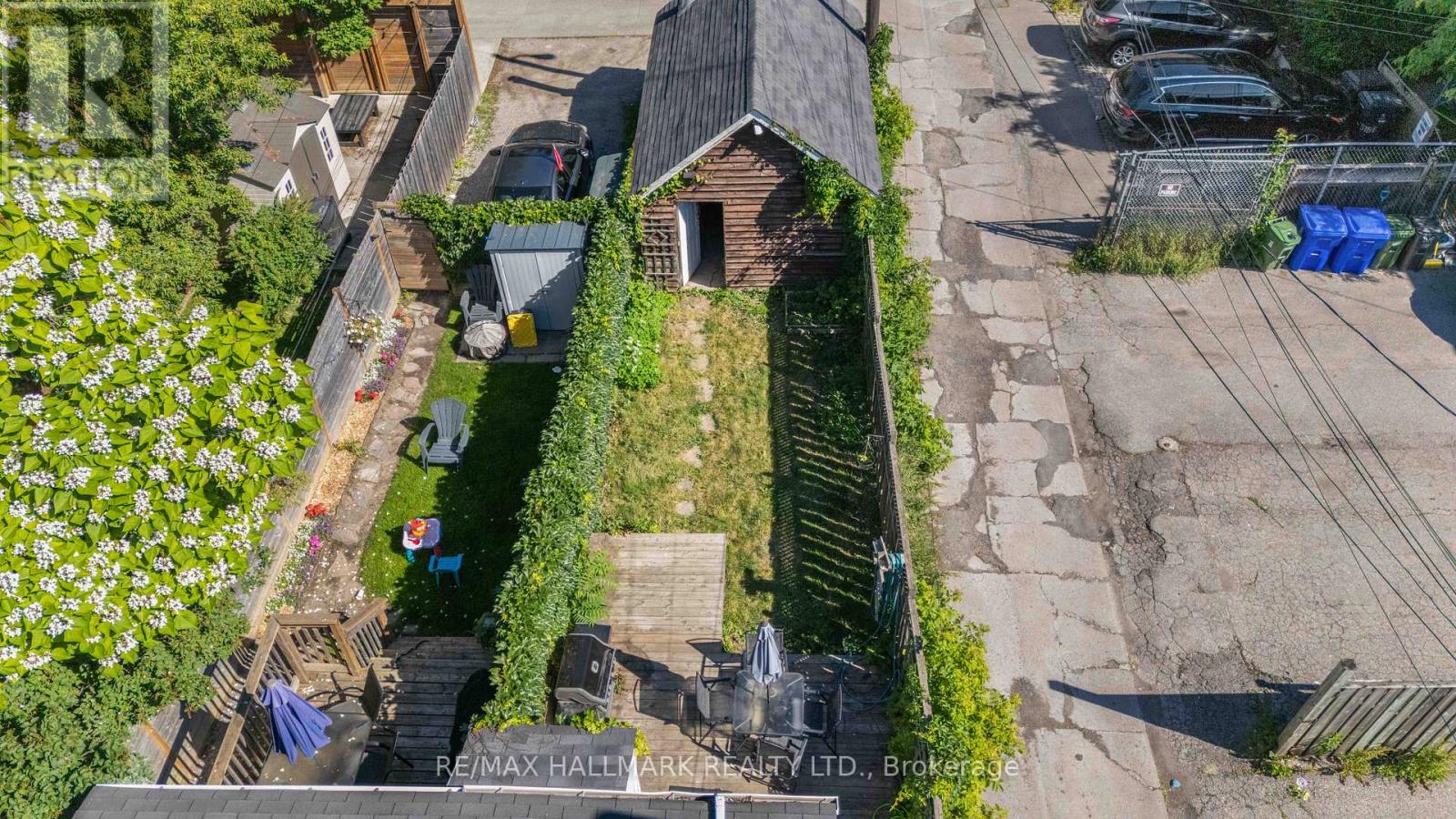 2 Amherst Avenue Property Photo 36