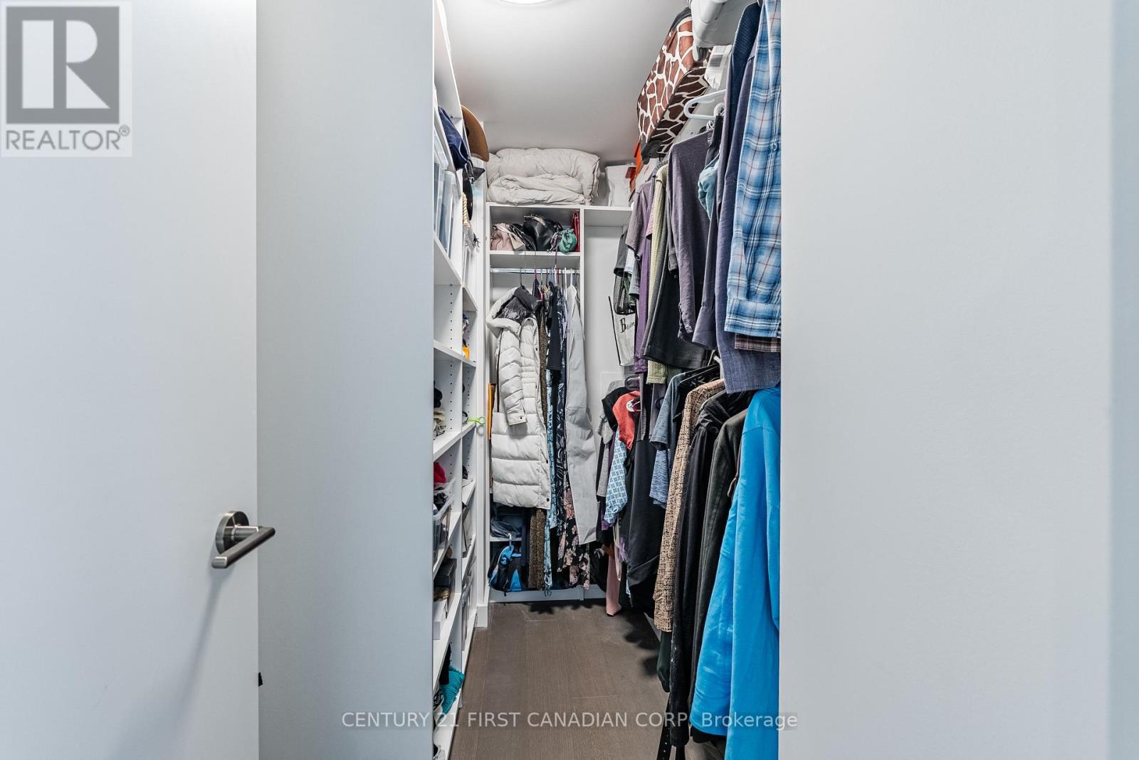 1405 - 81 Wellesley Street E Property Photo 23