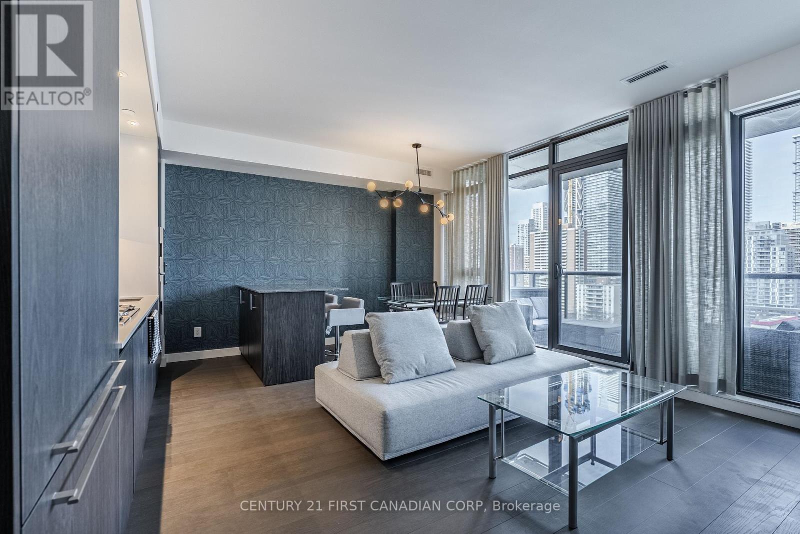 1405 - 81 Wellesley Street E Property Photo 24