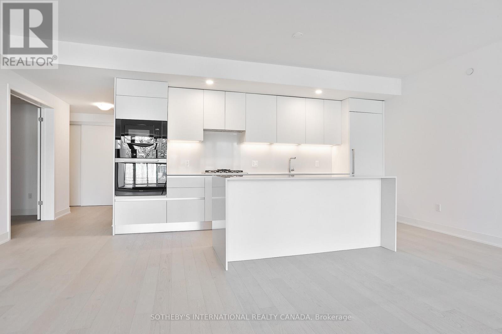 311 - 200 Keewatin Avenue Property Photo 7