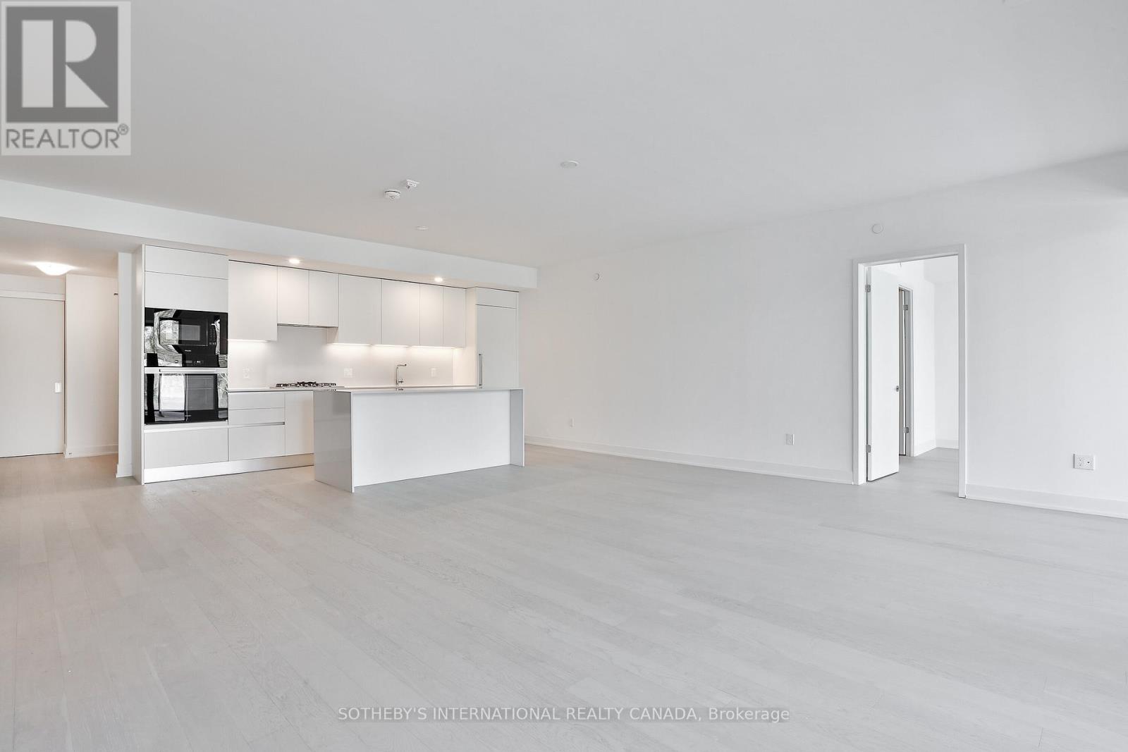 311 - 200 Keewatin Avenue Property Photo 13