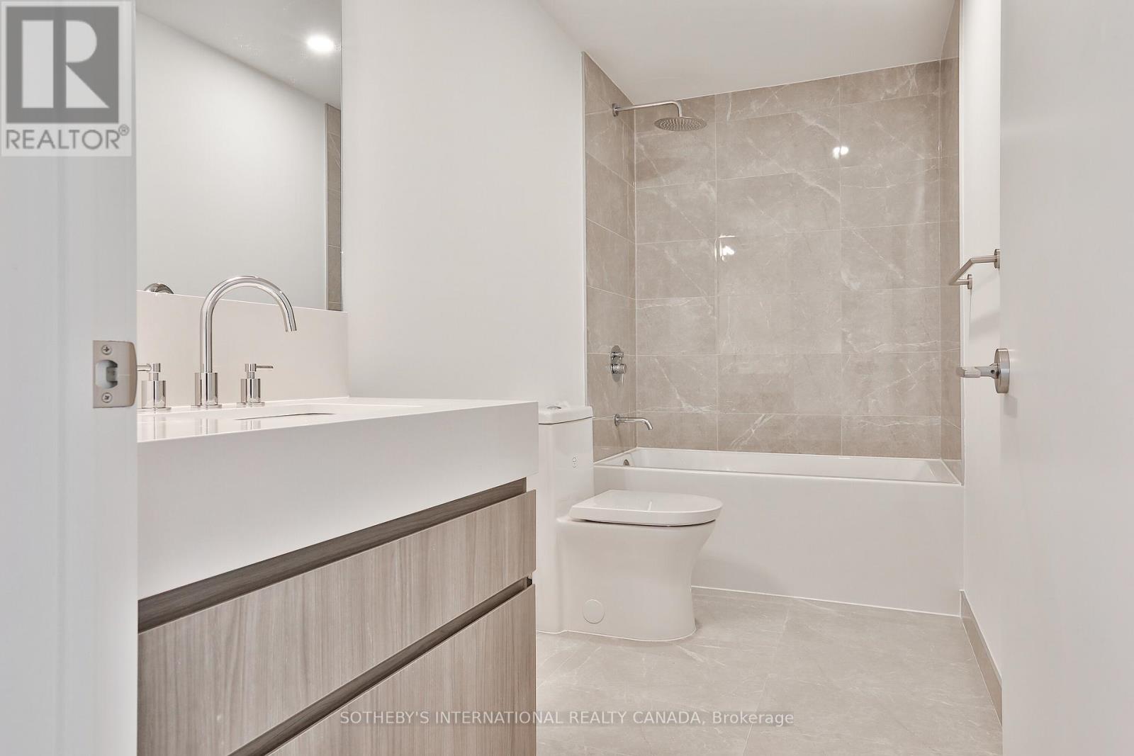311 - 200 Keewatin Avenue Property Photo 16