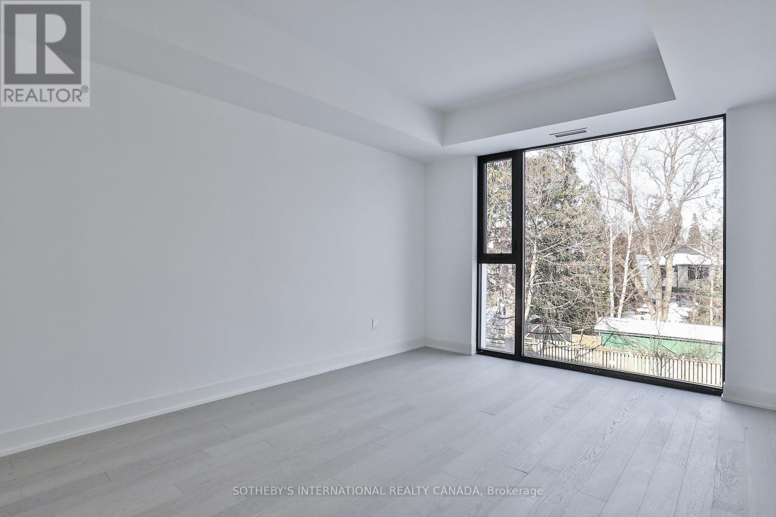 311 - 200 Keewatin Avenue Property Photo 18