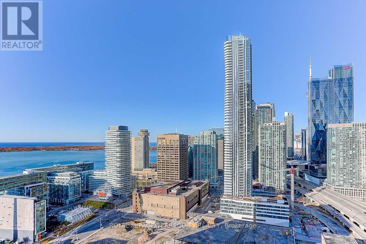 3215 - 138 Downes Street Property Photo 4