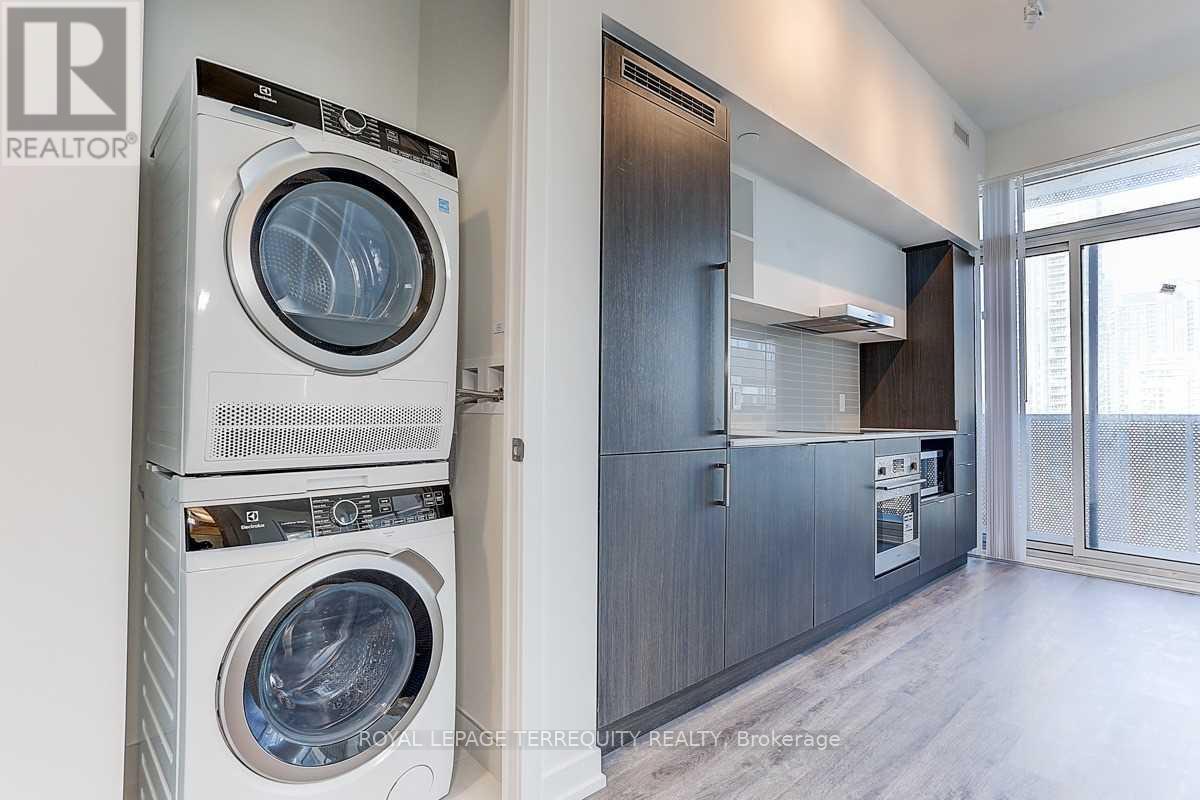 3215 - 138 Downes Street Property Photo 18
